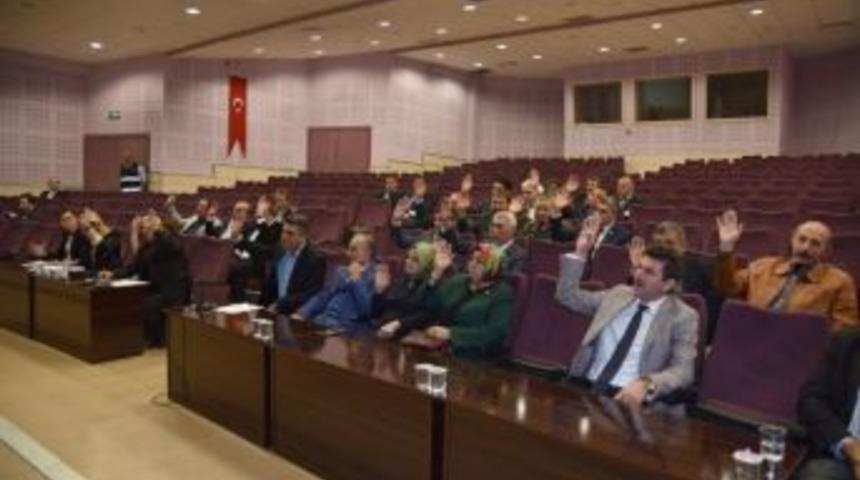 Kartepe&rsquo;nin 2016 B&uuml;t&ccedil;esi Onaylandı