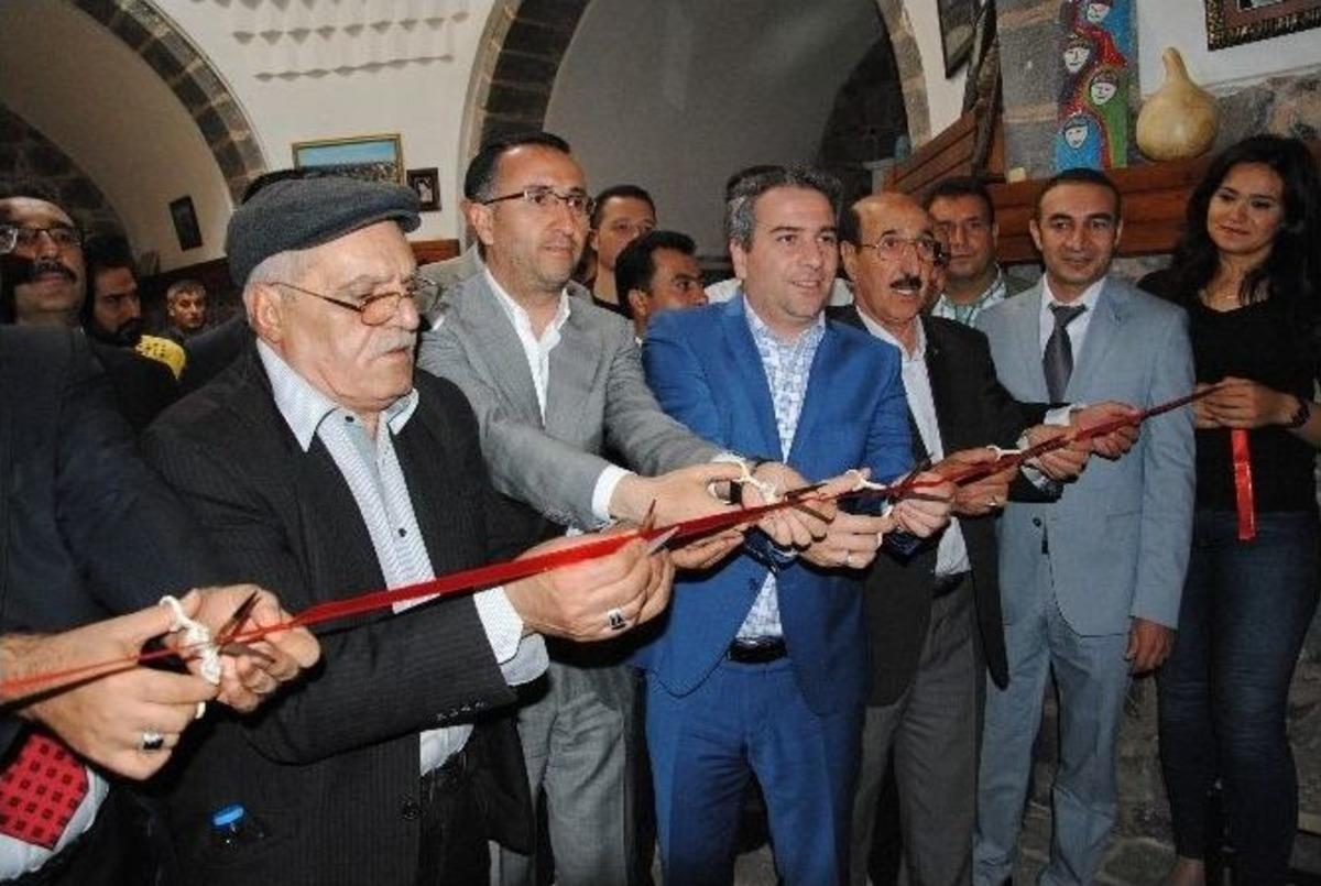 Fotoğraf Sanat&ccedil;ıları Derneği&rsquo;nin A&ccedil;ılışı Yapıldı