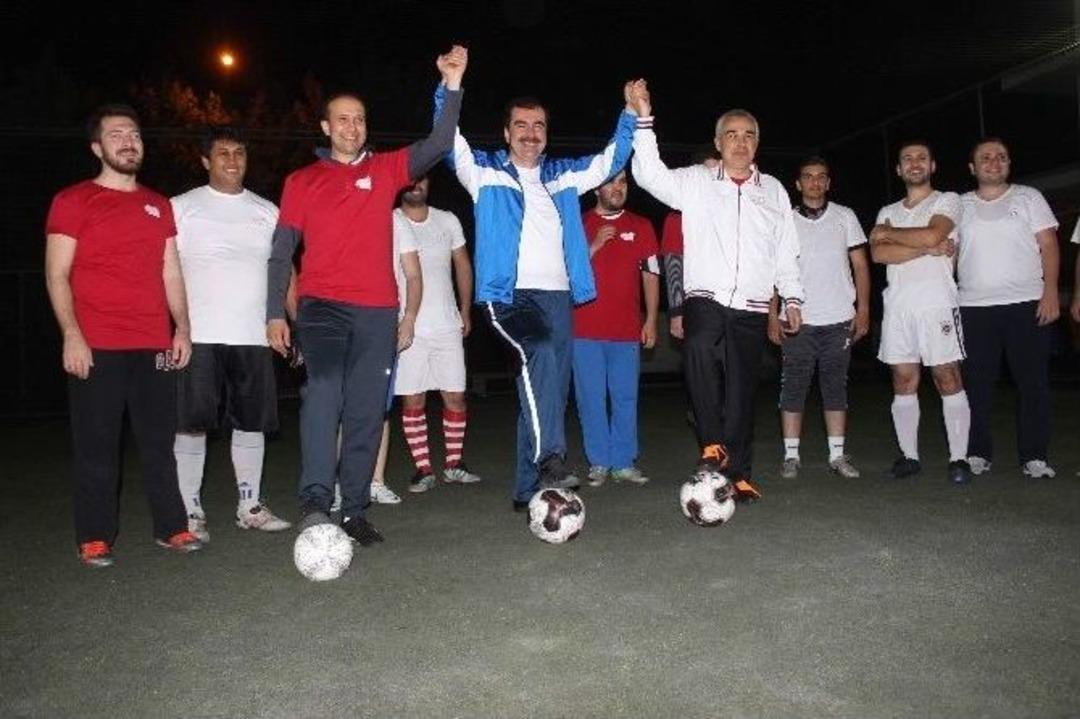 Ak Partili Vekil Adaylarının Enerjisi G&ouml;z Doldurdu