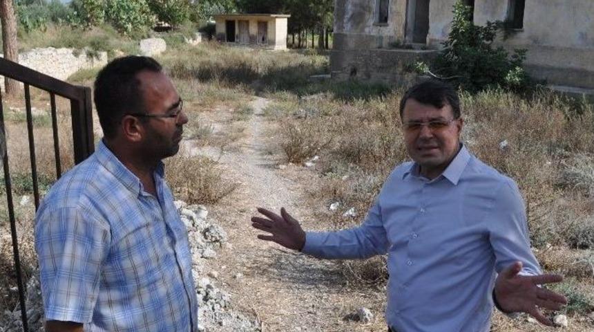 Silifke&rsquo;de Kırsal Mahallelerde Sorunlar &Ccedil;&ouml;z&uuml;l&uuml;yor