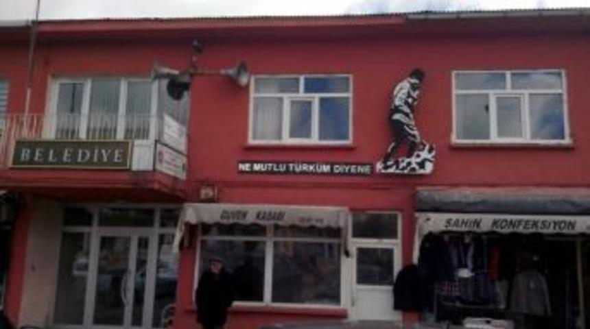 Başkan Azizoğlu&rsquo;ndan Tabela A&ccedil;ıklaması