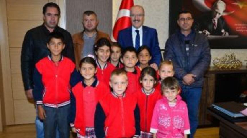 Başkan Kafaoğlu&rsquo;na &Ouml;ğrenci Teşekk&uuml;r&uuml;