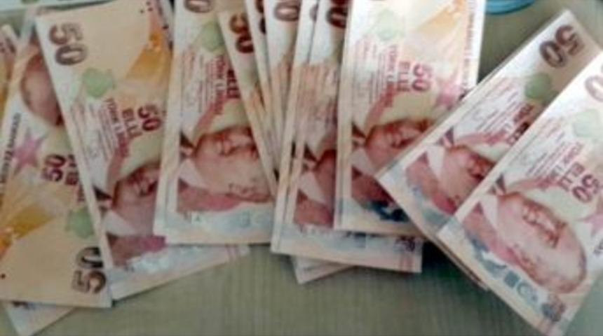 Piyasaya Sahte Para S&uuml;ren 4 Kişi Yakalandı