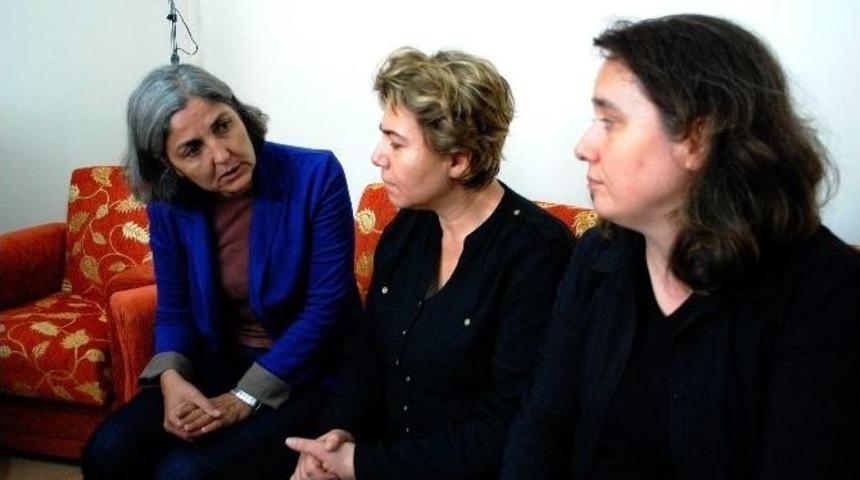 Emep Genel Başkanı G&uuml;rkan&rsquo;dan Patlamada &Ouml;len &Ouml;ğretmenin Ailesine Taziye Ziyareti