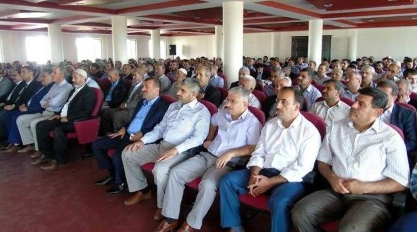 Kahta İl&ccedil;esinde &rsquo;cami Ve Namazla Arınma&rsquo; Konulu Konferans