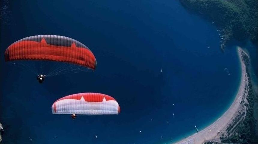 &Ouml;l&uuml;deniz Semaları Şenleniyor