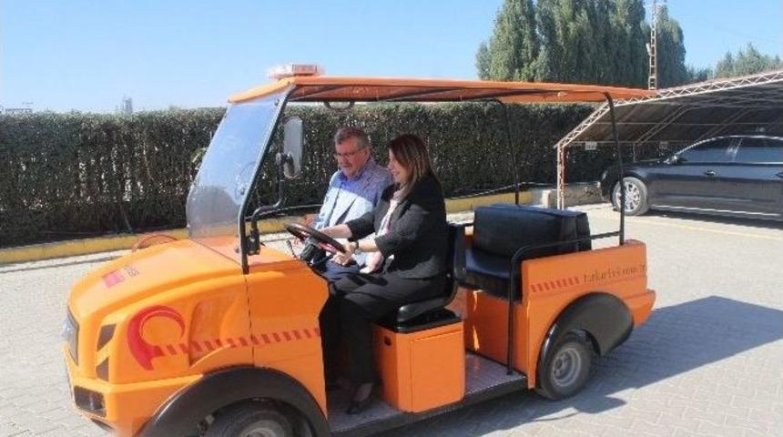 G&uuml;nay Yerli &Uuml;retim Aracı &rsquo;tarnsfer&rsquo;i Kullanarak Test Etti