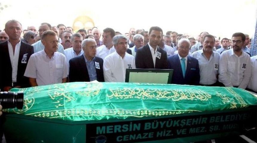 Alper G&uuml;rsoy&rsquo;un Babası Sadık G&uuml;rsoy Son Yolculuğuna Uğurlandı