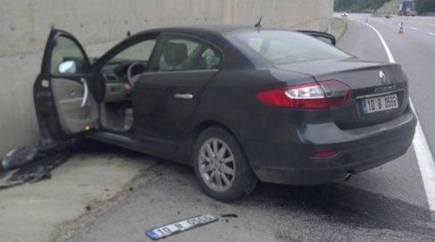 Boz&uuml;y&uuml;k&rsquo;te Trafik Kazası, 1 Yaralı