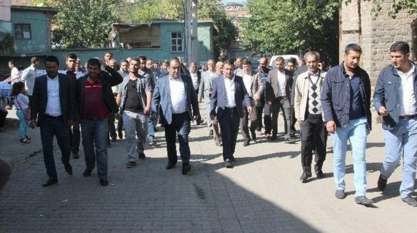 Ak Partili Adaylar Sur İl&ccedil;esini Gezdi