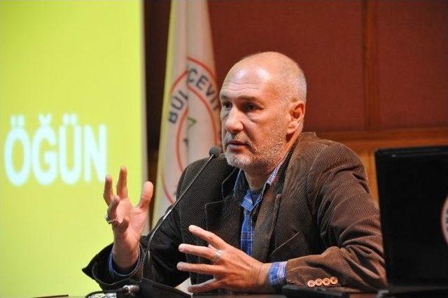 Prof. Dr. Öğün, Bilim, Tarih Ve Felsefe Yaklaşımıyla “politik Kültür”ü Anlattı