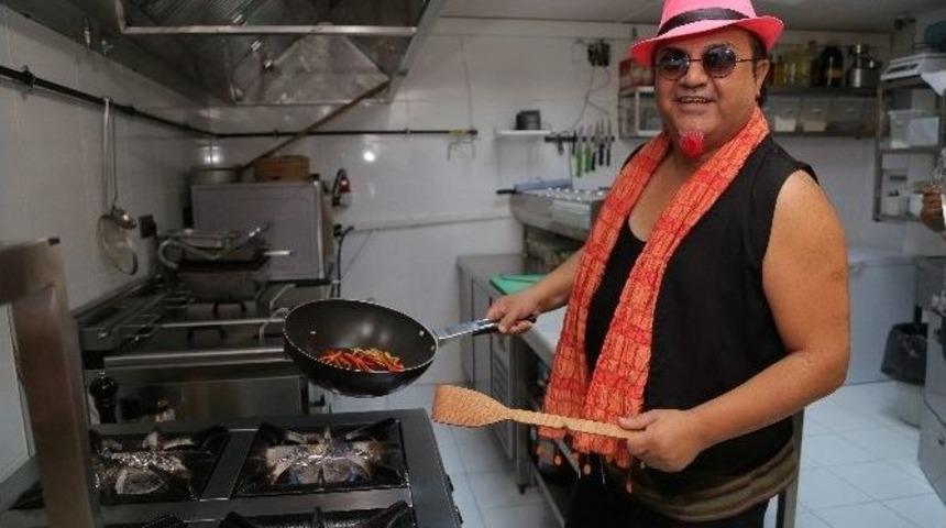 Mikrop Hikmet Sakız Adası&rsquo;nda