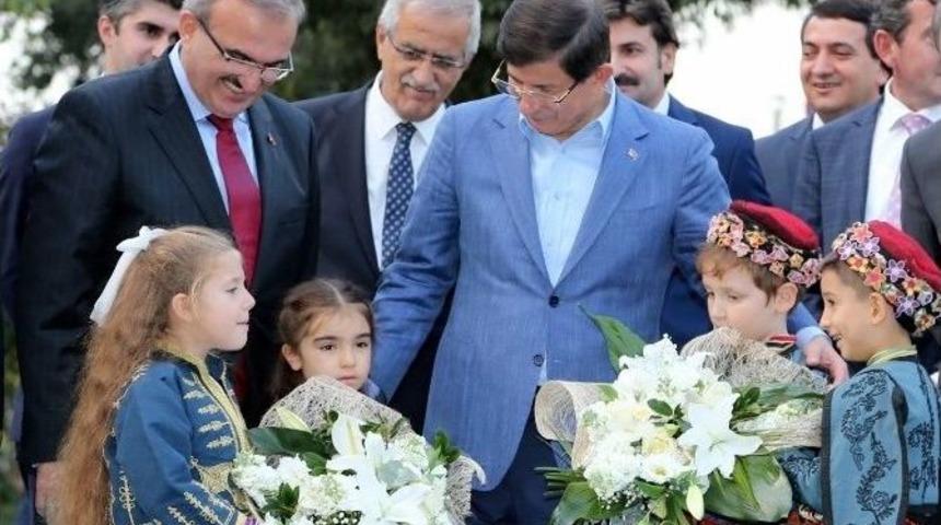 Başbakan&rsquo;ı Duygulandıran Şiir