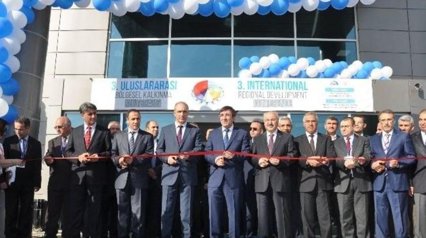 3. B&ouml;lgesel Kalkınma Konferansı Bing&ouml;l&rsquo;de Başladı
