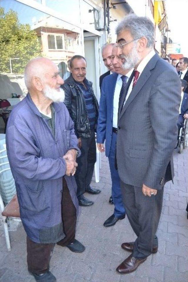 Ak Parti Kayseri Milletvekili Adayları Yeni Mahalle Esnafını Ziyaret Etti