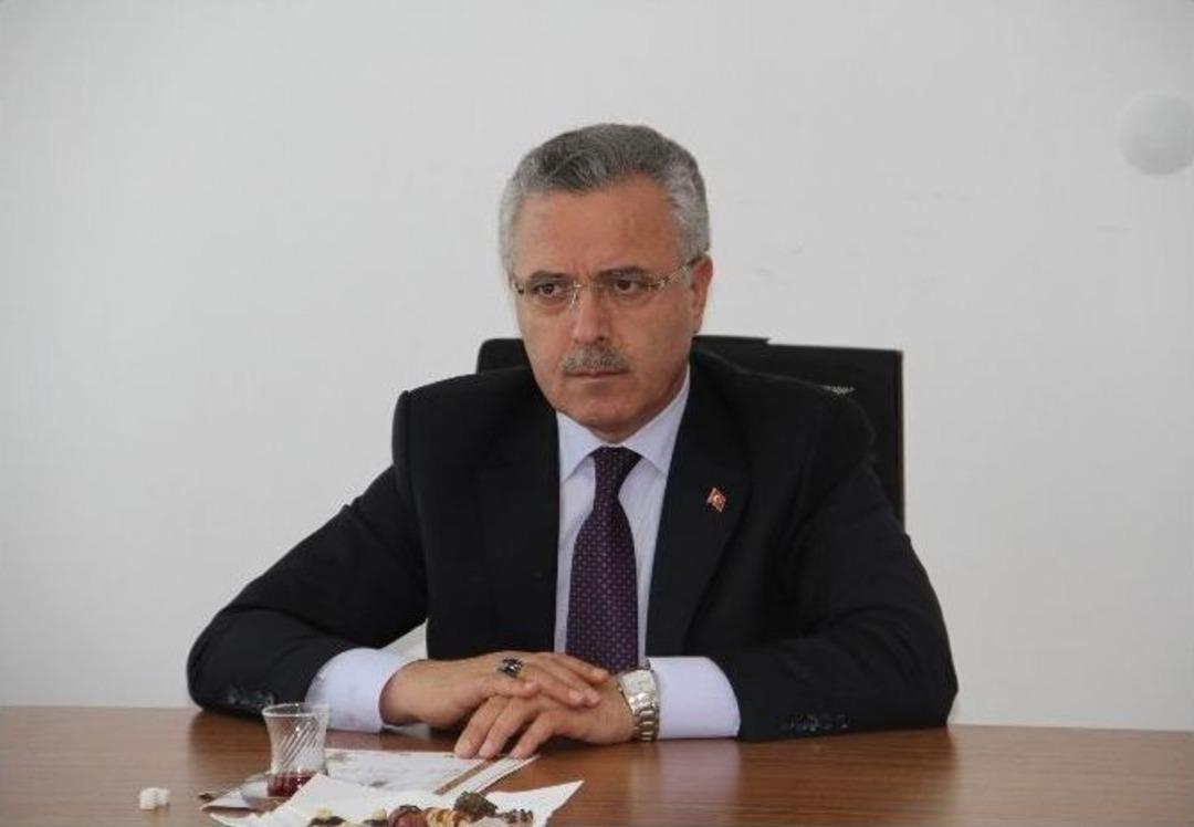 Ak Partili Ataş&rsquo;tan &ldquo;milli Takımlı&rdquo; G&ouml;nderme