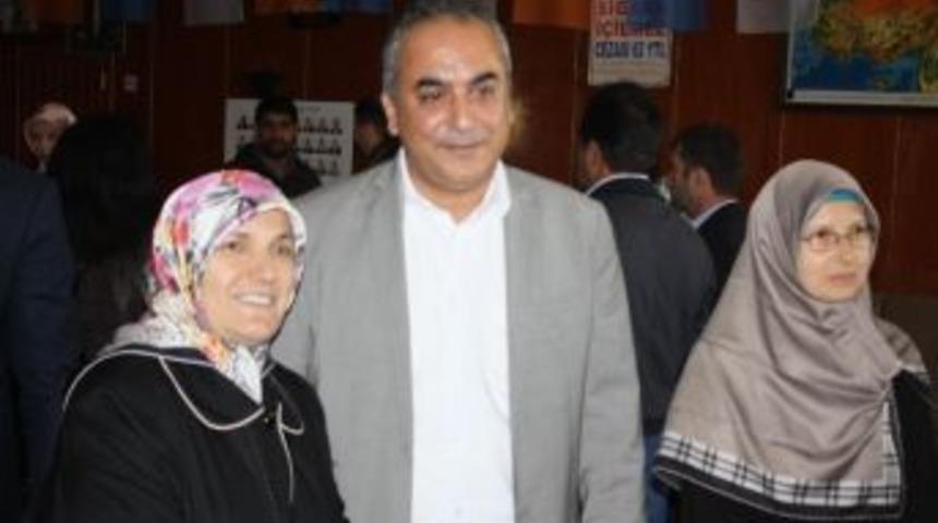 Ak Partili Eseyan: &ldquo;muhalefet Acıdan Rant &Ccedil;ıkarmaya &Ccedil;alışıyor&rdquo;