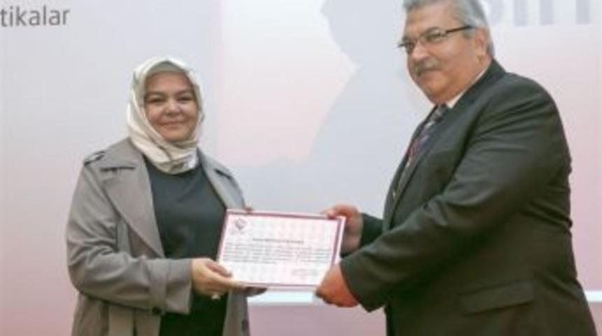 Bakan G&uuml;rcan&rsquo;dan İl M&uuml;d&uuml;r&uuml; Ka&ccedil;arlar&rsquo;a Teşekk&uuml;r Belgesi