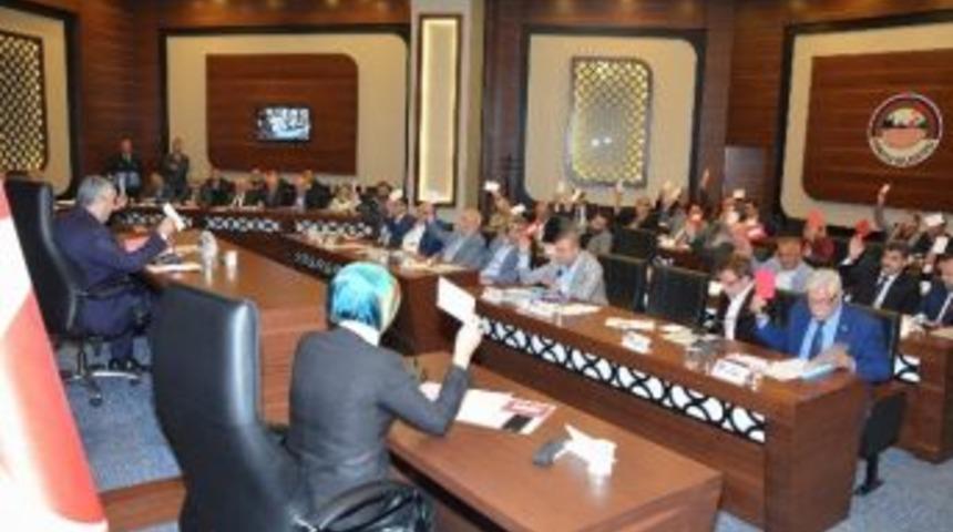 K&ouml;rfez Belediyesi 2016 B&uuml;t&ccedil;esi Onaylandı