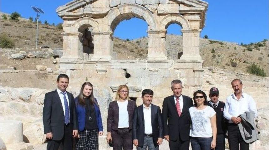 Saklı Tarih G&uuml;n Y&uuml;z&uuml;ne &Ccedil;ıkarılıyor