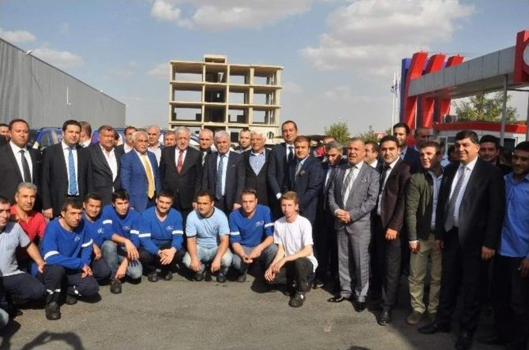 Ak Partili Milletvekili Adayları İş&ccedil;ilerlere Buluştu