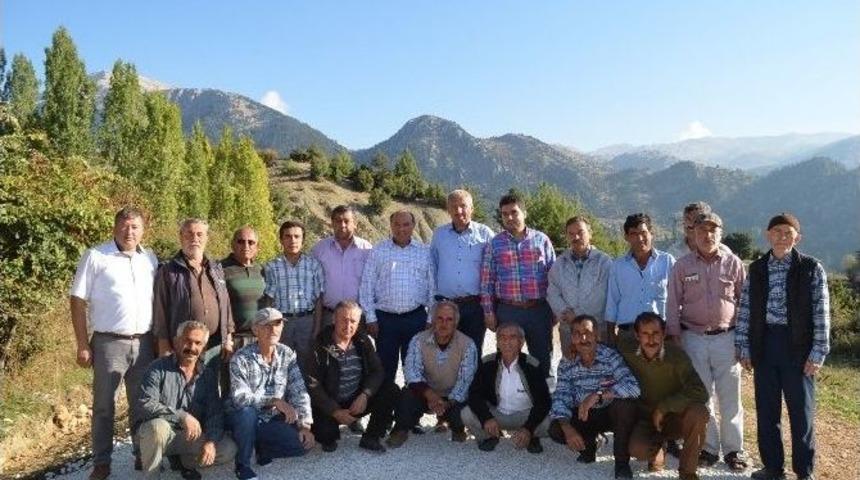 Başkan Otg&ouml;z&rsquo;e Asfalt Teşekk&uuml;r&uuml;