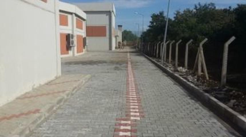 Lapseki Meslek Y&uuml;ksek Okulunda &Ccedil;evre D&uuml;zenlemesi