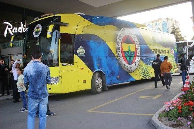 Fenerbahçe, Kayseri’ye Geldi