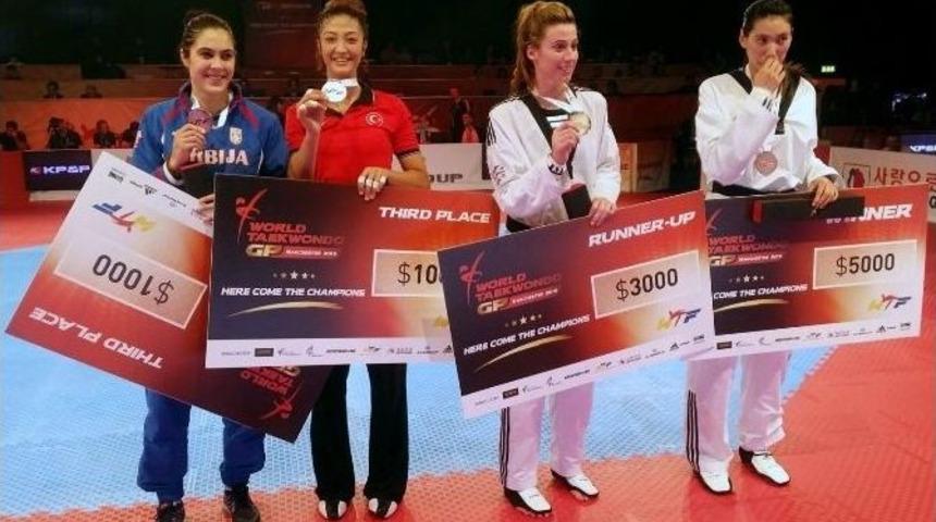 Milli Tekvandocu Nafia Kuş&rsquo;tan Bronz Madalya