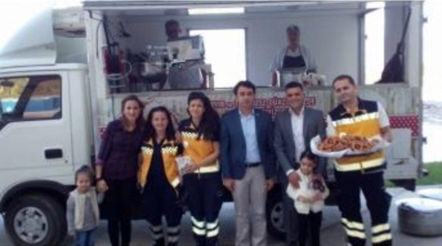 Burhaniye&rsquo;de &Ouml;ren 112 Den Lokma Hayrı