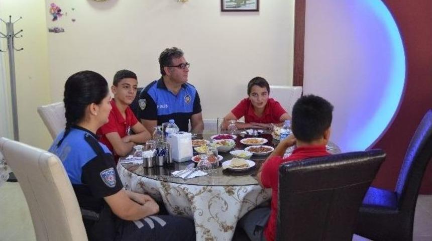 Toplum Destekli Polis Şube M&uuml;d&uuml;rl&uuml;ğ&uuml;&rsquo;nden Anlamlı Proje