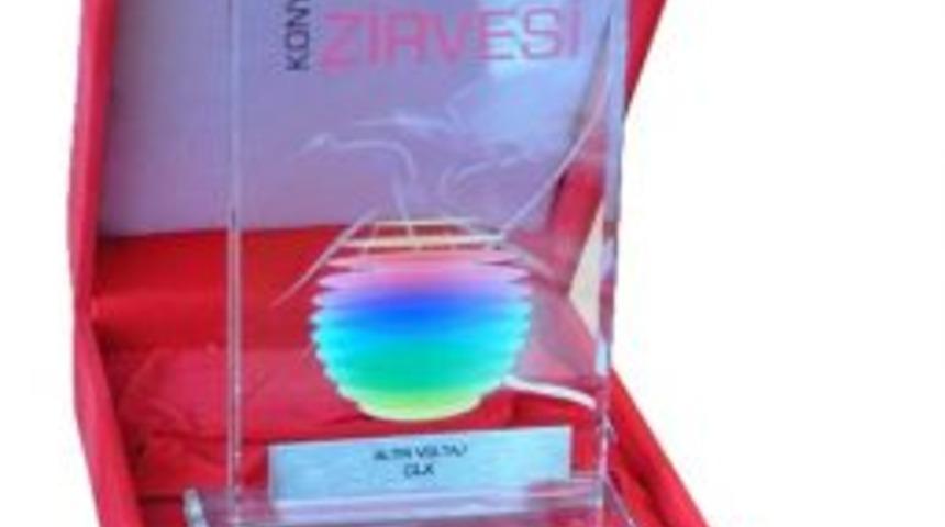 Akdeniz Edaş&rsquo;a Enerji Zirvesinden Altın Voltaj &Ouml;d&uuml;l&uuml;