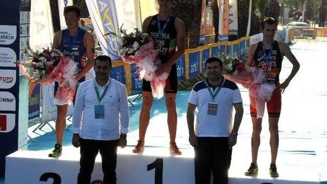 Triatlonun Şampiyonu Portekizli Joao Pereıra Oldu