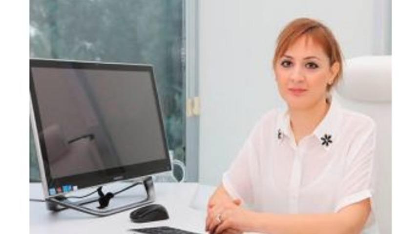 Yanlış Kozmetik &Uuml;r&uuml;nleri Cildinizi Bozar