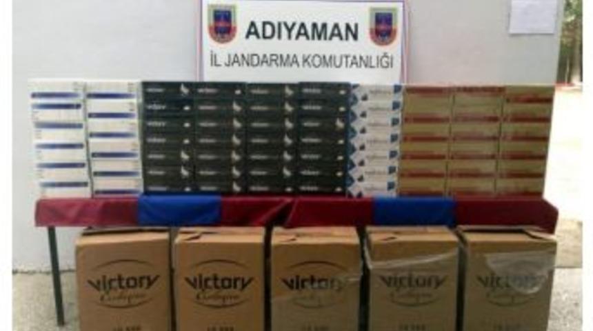 Jandarma Ekipleri 14 Bin Paket Ka&ccedil;ak Sigara Ele Ge&ccedil;irdi