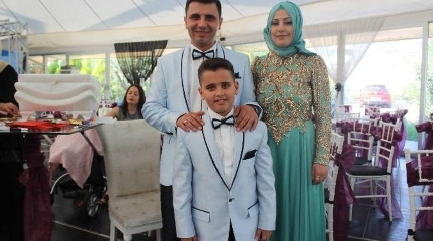 Minik Ergen Erkekliğe Adım Attı