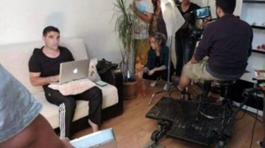 &Uuml;nl&uuml; Oyuncu İlyas Salman Ve Burhan &Ccedil;elik, Uygur&rsquo;un Filminde Oynayacak