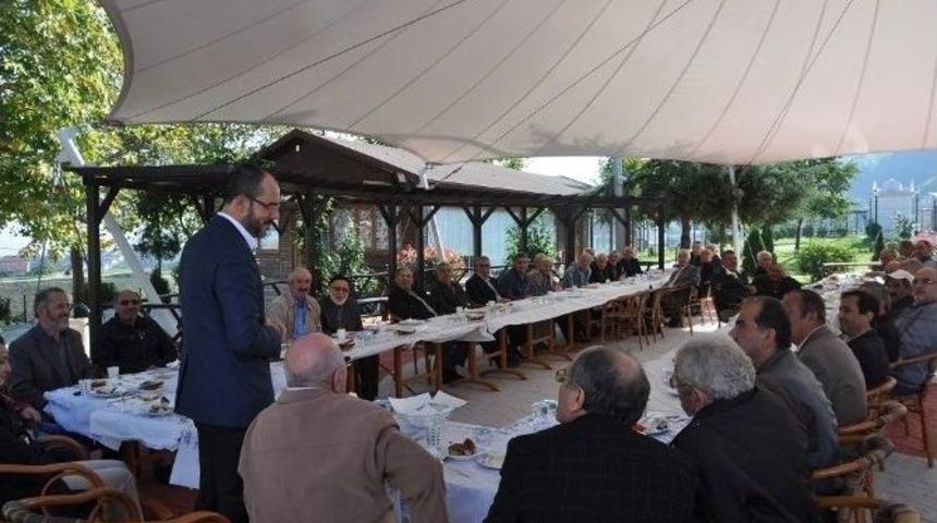 Başkan Ayaz Yeşilkent&rsquo;te Emekliler İle Buluştu