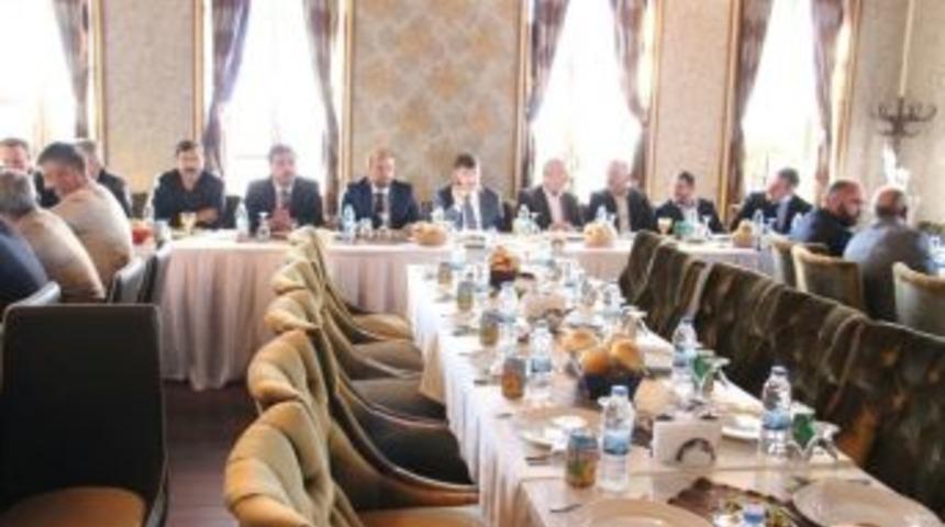 Dr. Y&uuml;ksel Salman Din G&ouml;revlileri İle Bir Araya Geldi