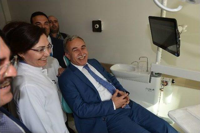 Adana’da Ağız Ve Diş Sağlığı Hastanesi Açıldı