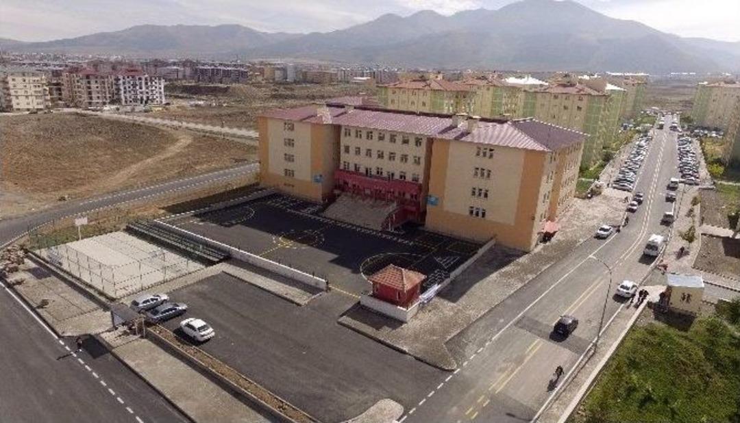 B&uuml;y&uuml;kşehir, Erzurum&rsquo;u Sokak Sokak Asfaltlıyor
