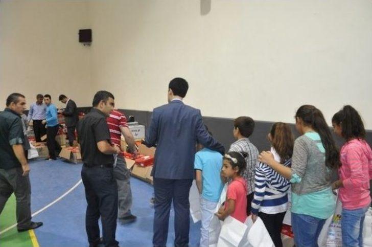 Bozova’da 400 Öğrenciye Giyim Yardımı G3