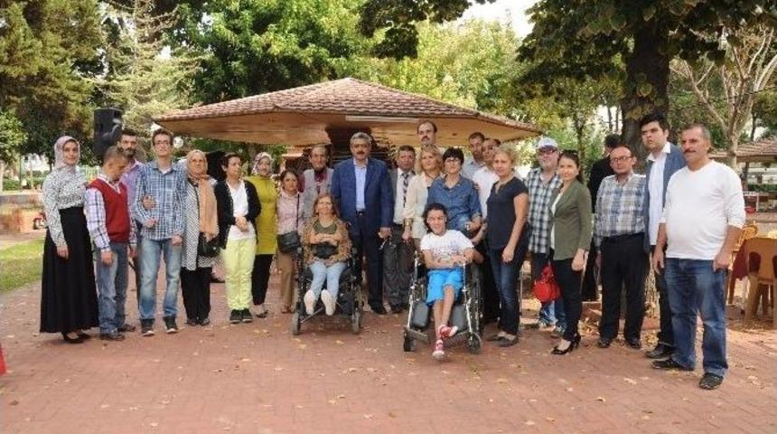 Başkan Alıcık, Nazender&rsquo;in D&uuml;zenlediği Kahvaltıya Katıldı