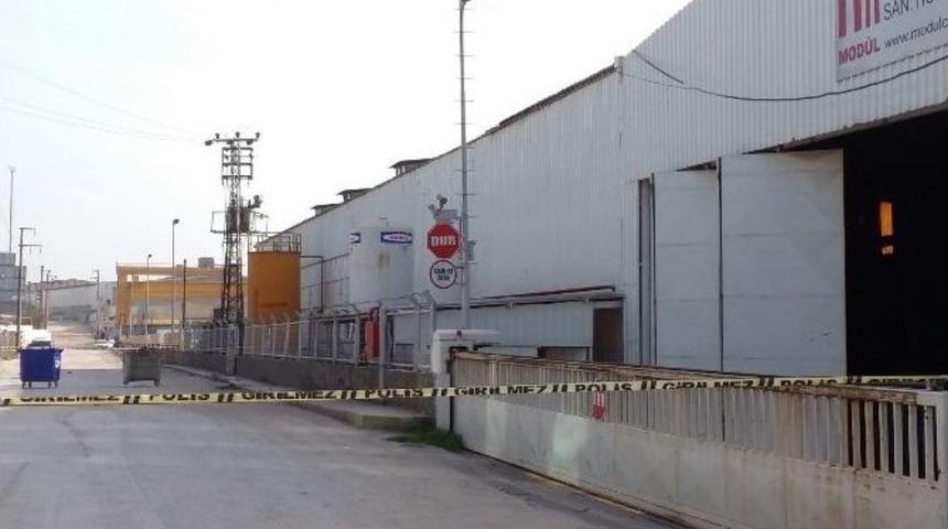Gaz Ka&ccedil;ağı Fabrikayı Tahliye Ettirdi