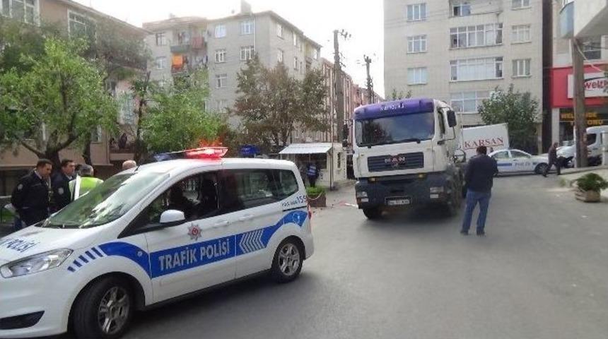 Beton Mikserinin &Ccedil;arptığı Kadın Feci Şekilde Can Virdi