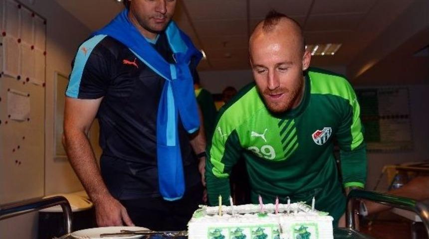 Stoch&rsquo;a Doğum G&uuml;n&uuml; S&uuml;rprizi