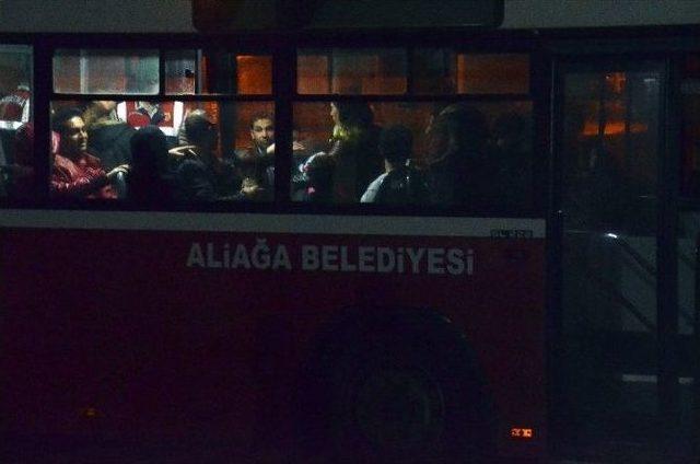 Aliağa’da 99 Kaçak Göçmen Yakalandı