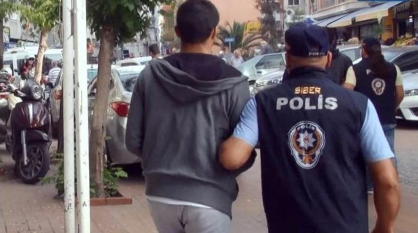 Atm&rsquo;den Para &Ccedil;ekerken Dikkat Edin Uyarısı