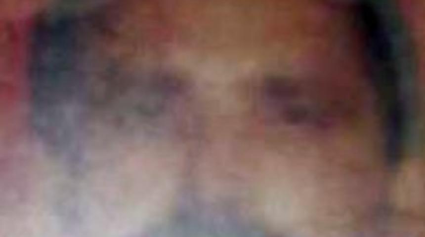 Cinnet Getiren Kişi Dehşet Sa&ccedil;tı: 2 &Ouml;l&uuml;, 2 Yaralı