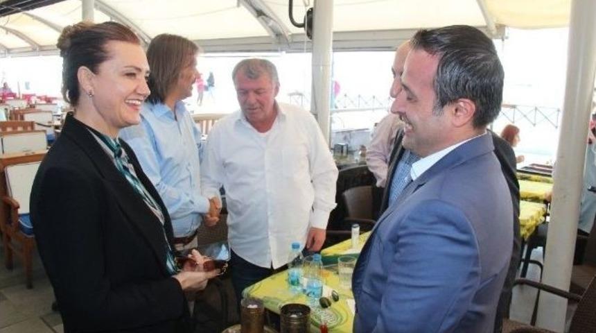 Ak Partili N&uuml;khet Hotar&rsquo;dan Tam G&uuml;n Se&ccedil;im Mesaisi